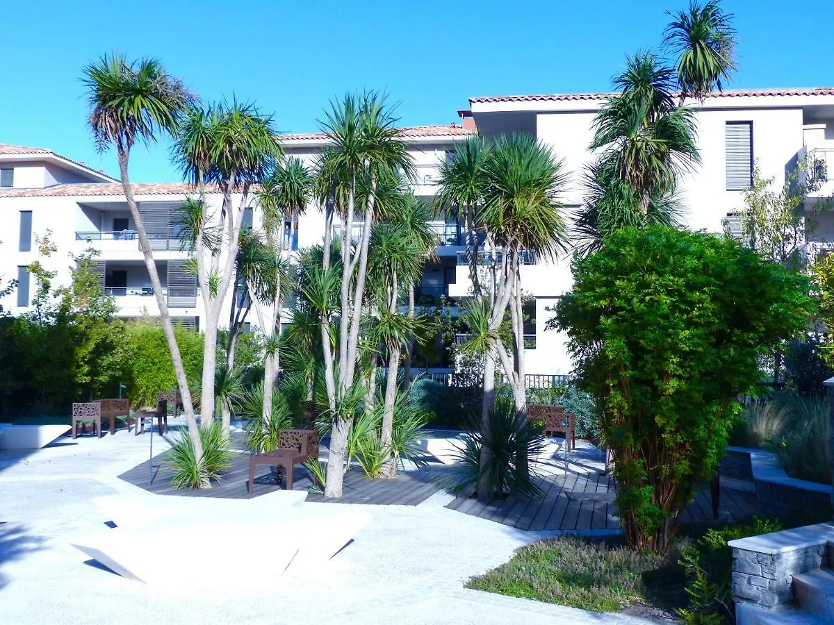 Luxury & Exclusive Resort Saint Tropez 0*,